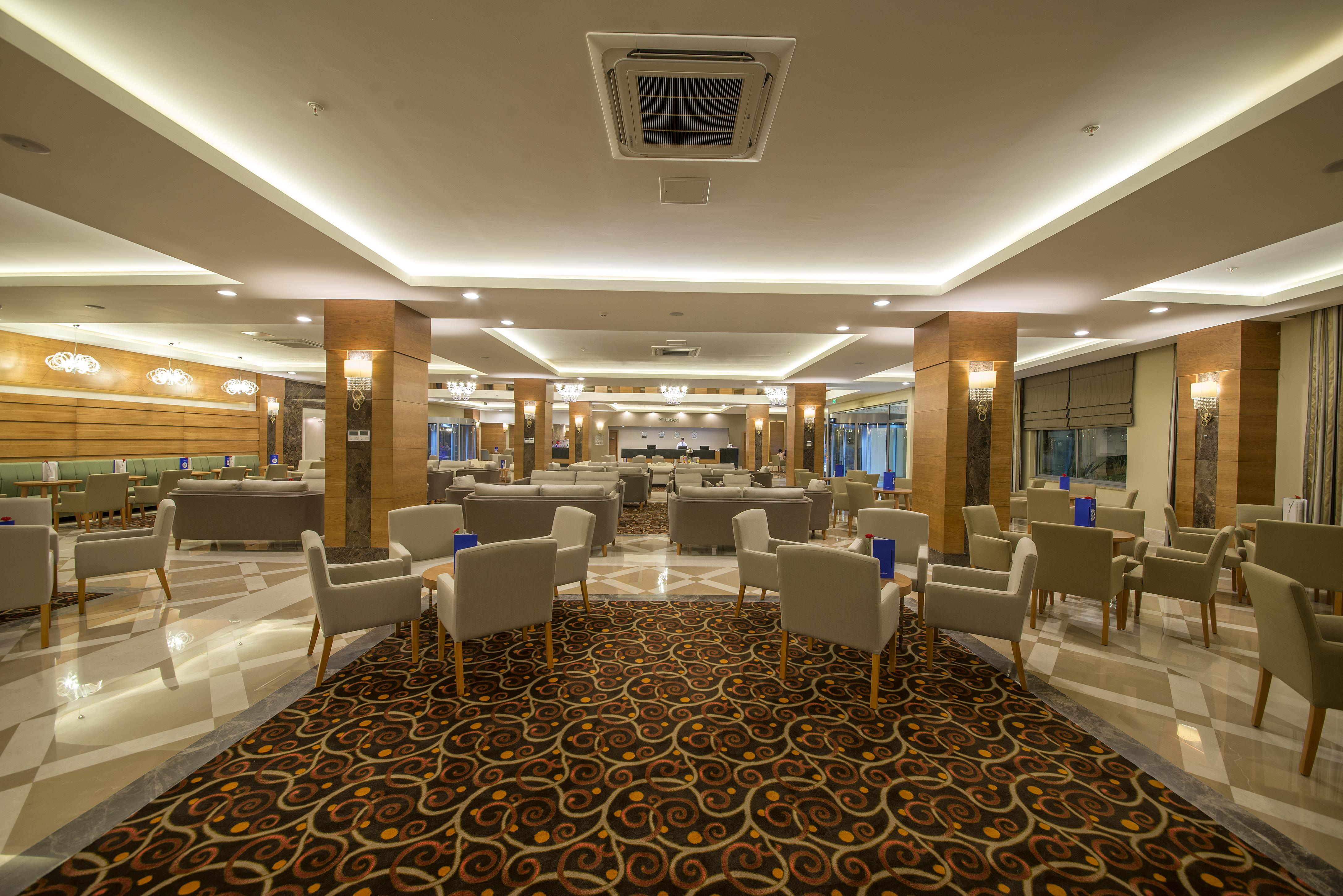 מלון Wyndham Garden Lara
