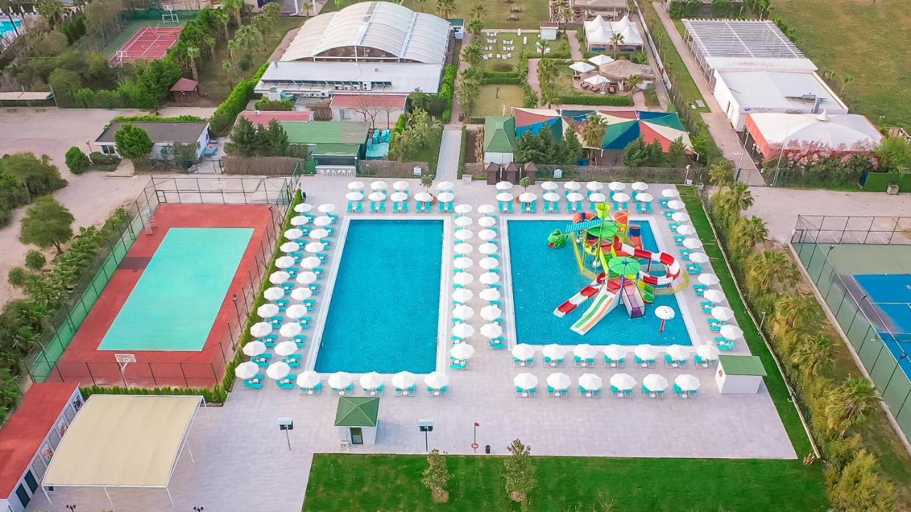Wyndham Garden Lara 4* אנטליה