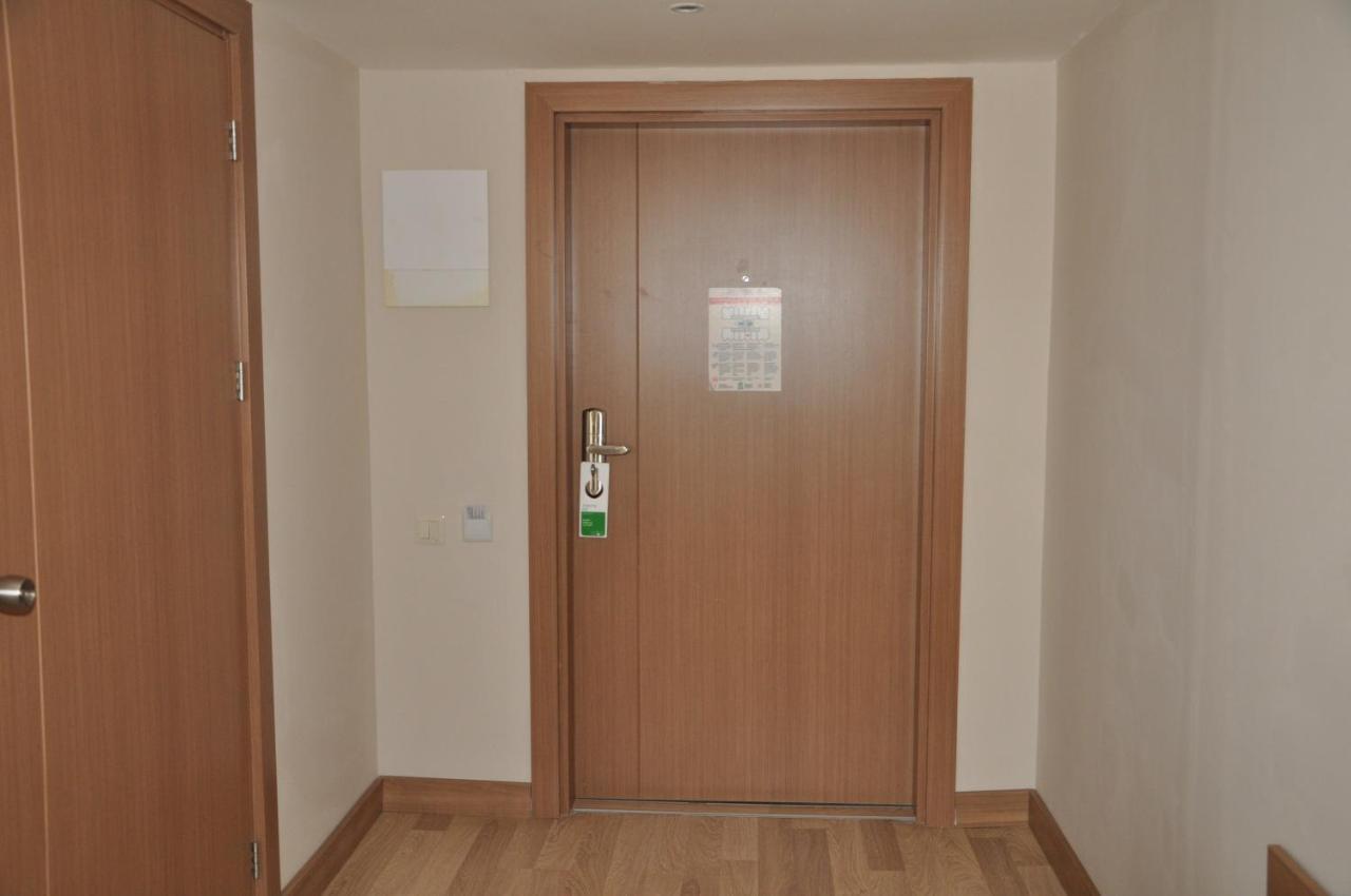 Wyndham Garden Lara 4* אנטליה